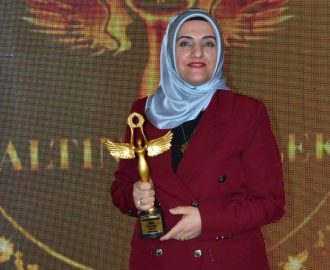 YILIN EN BAŞARILI YAŞAM KOÇU MAHİZER ÖZSUDUR KİMDİR?