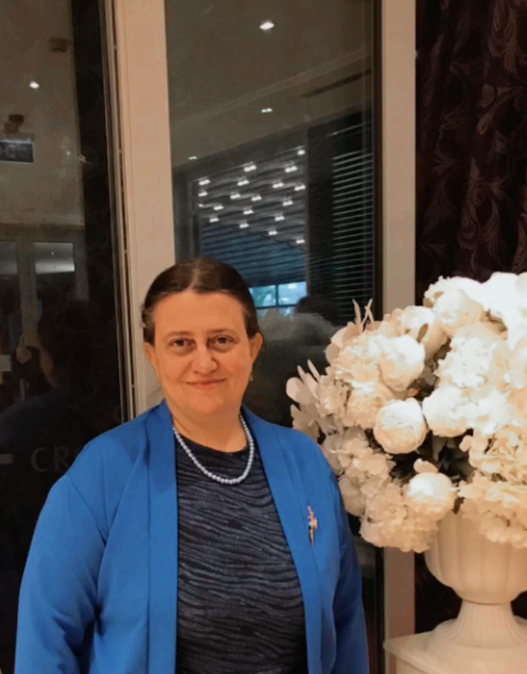 Doç.Dr.Yeliz Yeşil Kimdir Eserleri nelerdir?